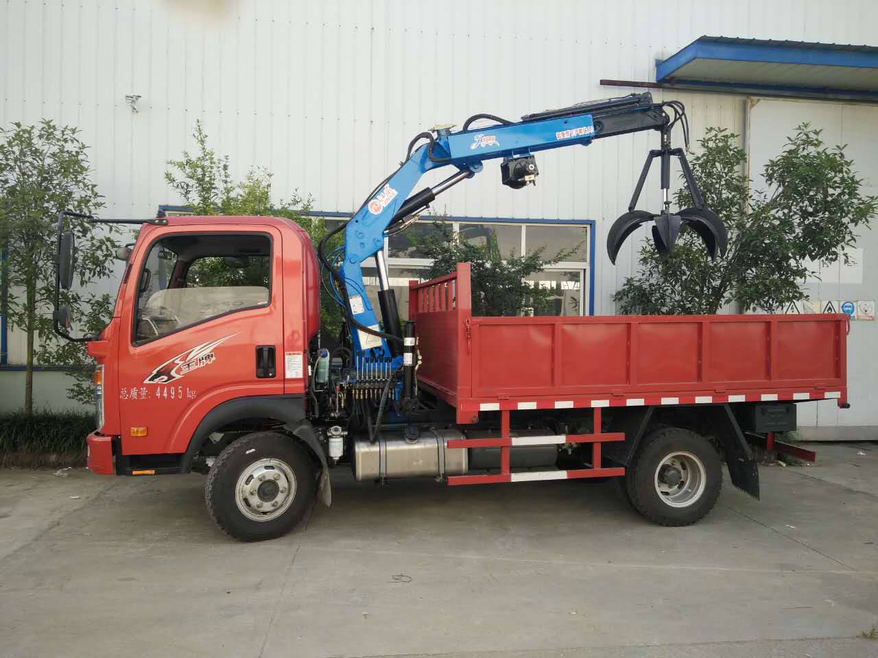 隨車(chē)吊廠家直銷(xiāo)產(chǎn)品 隨車(chē)吊廠家直銷(xiāo)產(chǎn)品