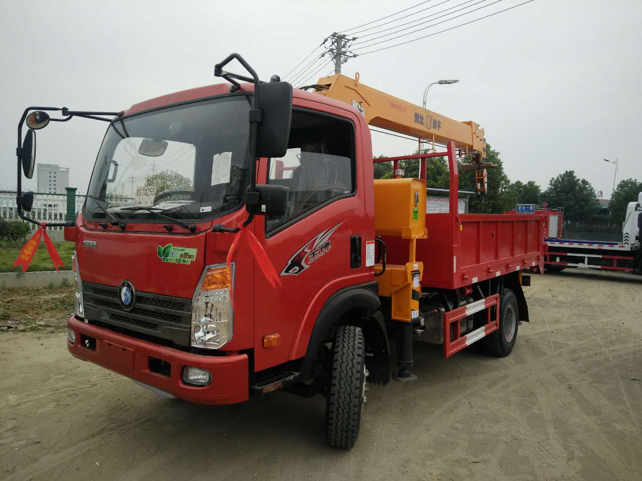 藍(lán)牌5噸隨車吊 藍(lán)牌5噸隨車吊