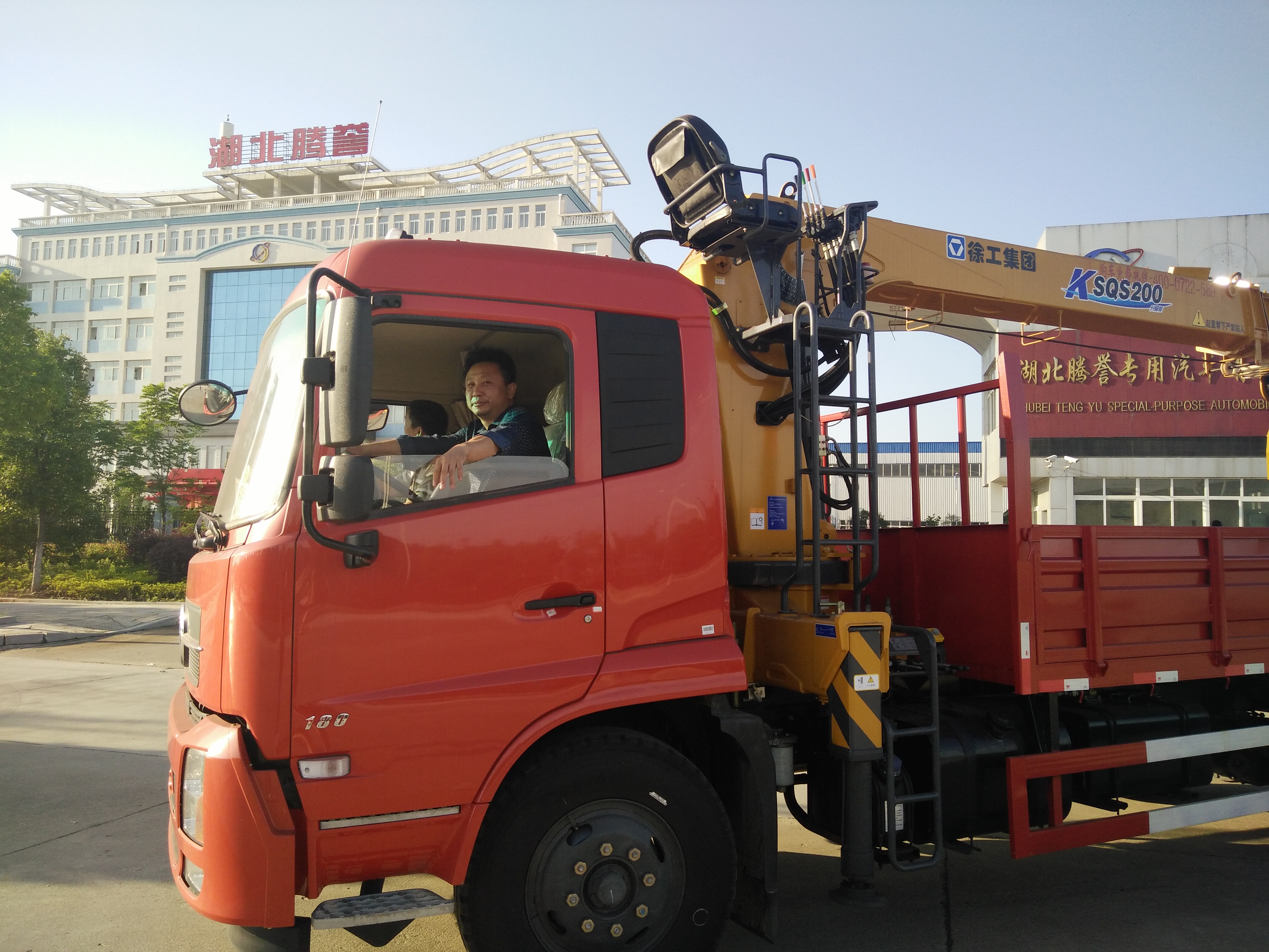 �칤8���S܇��